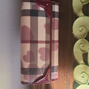 BURBERRY Supernova Heart Check Wallet Berry Red